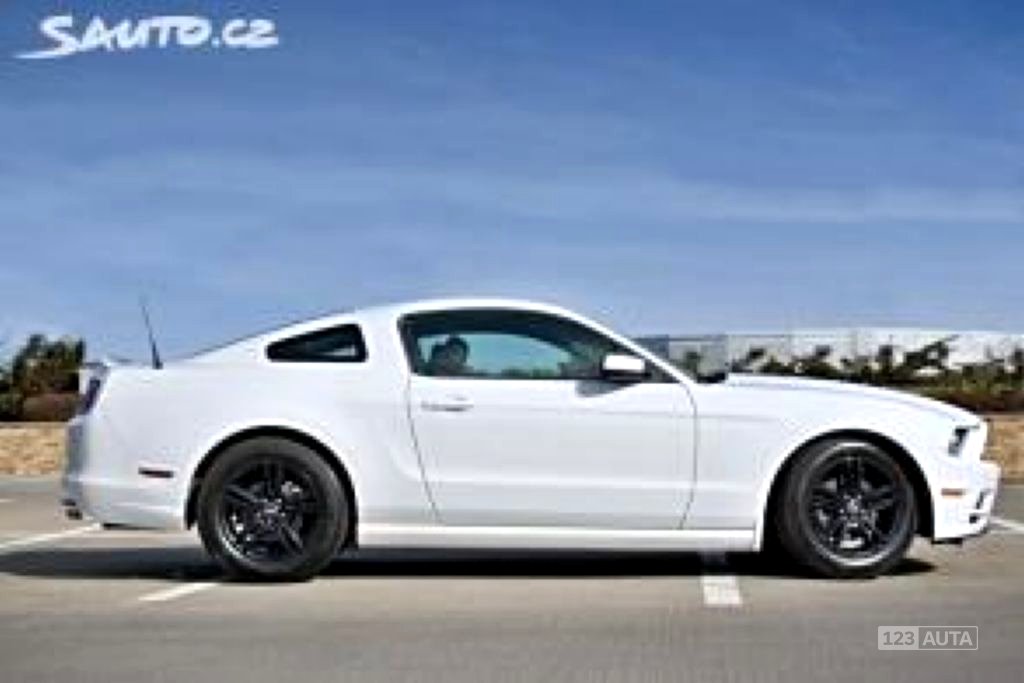 Ford Mustang, 2014 - pohled č. 3