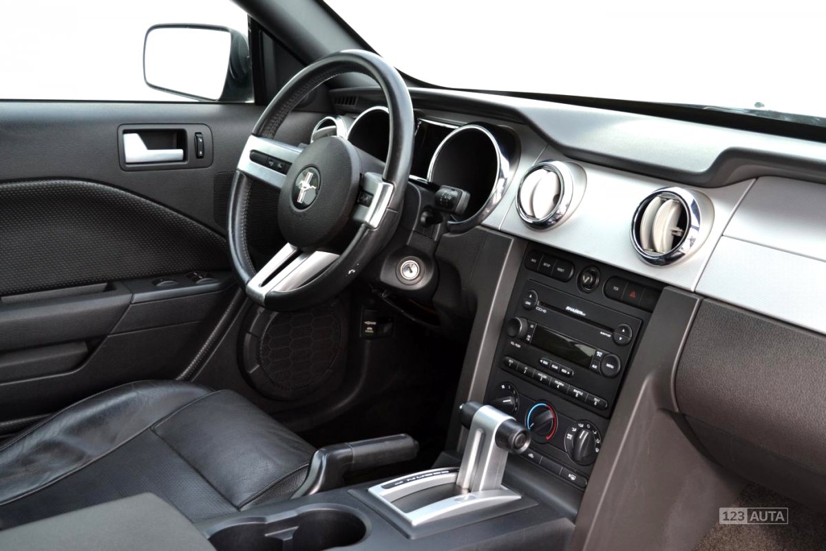 Ford Mustang, 2006 - pohled č. 19