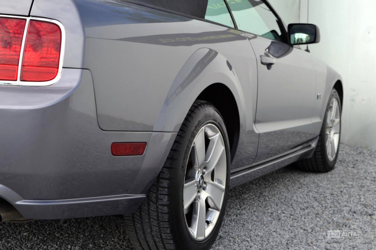 Ford Mustang, 2006 - pohled č. 22