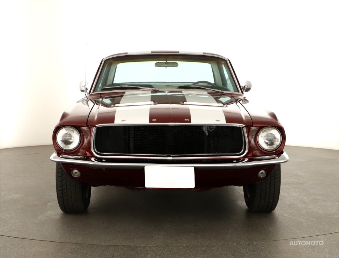 Ford Mustang, 1967 - pohled č. 2