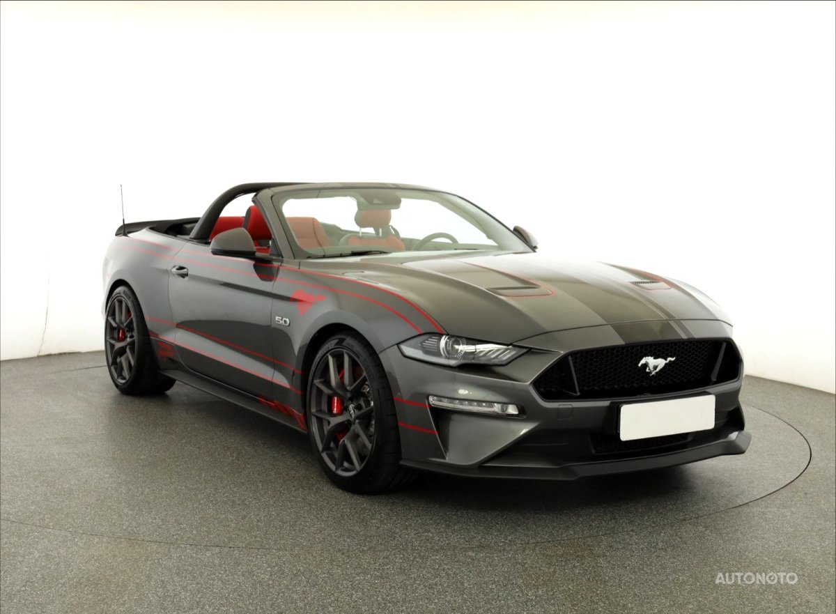 Ford Mustang, 2022 - celkový pohled