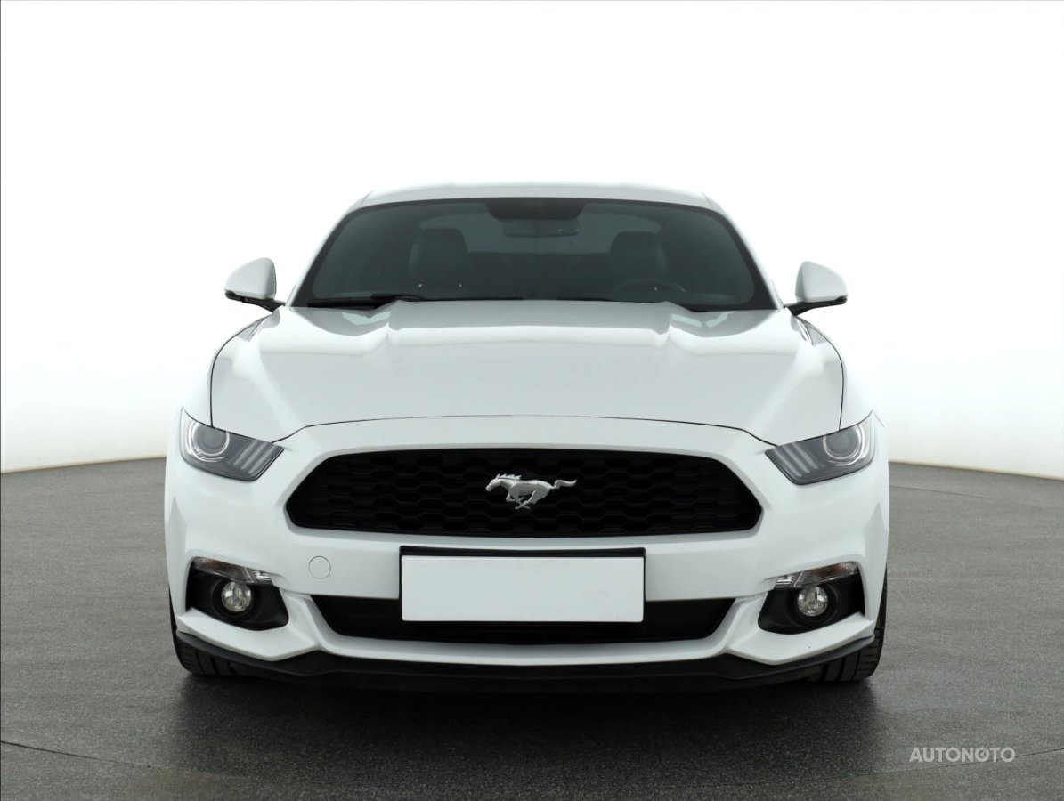 Ford Mustang, 2017 - pohled č. 2