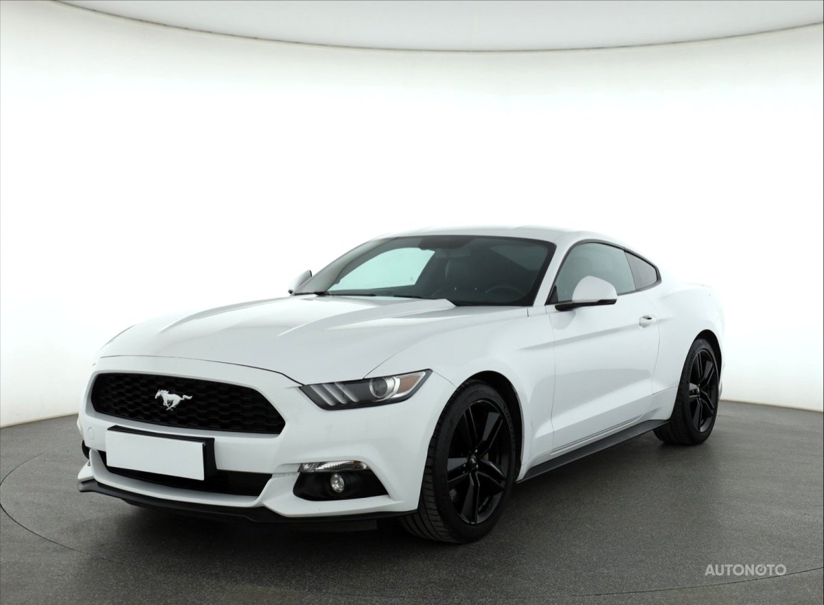 Ford Mustang, 2017 - pohled č. 3