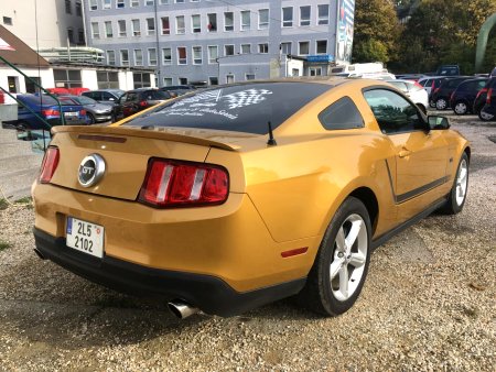 Ford Mustang, 2010 - pohled č. 7