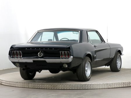 Ford Mustang, 1967 - pohled č. 7