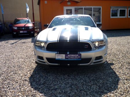 Ford Mustang, 2014 - pohled č. 2