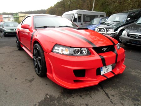 Ford Mustang, 2004