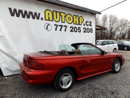 Ford Mustang, 1995 - pohled č. 5