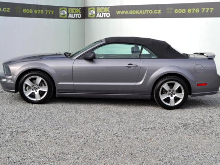 Ford Mustang, 2006 - pohled č. 7