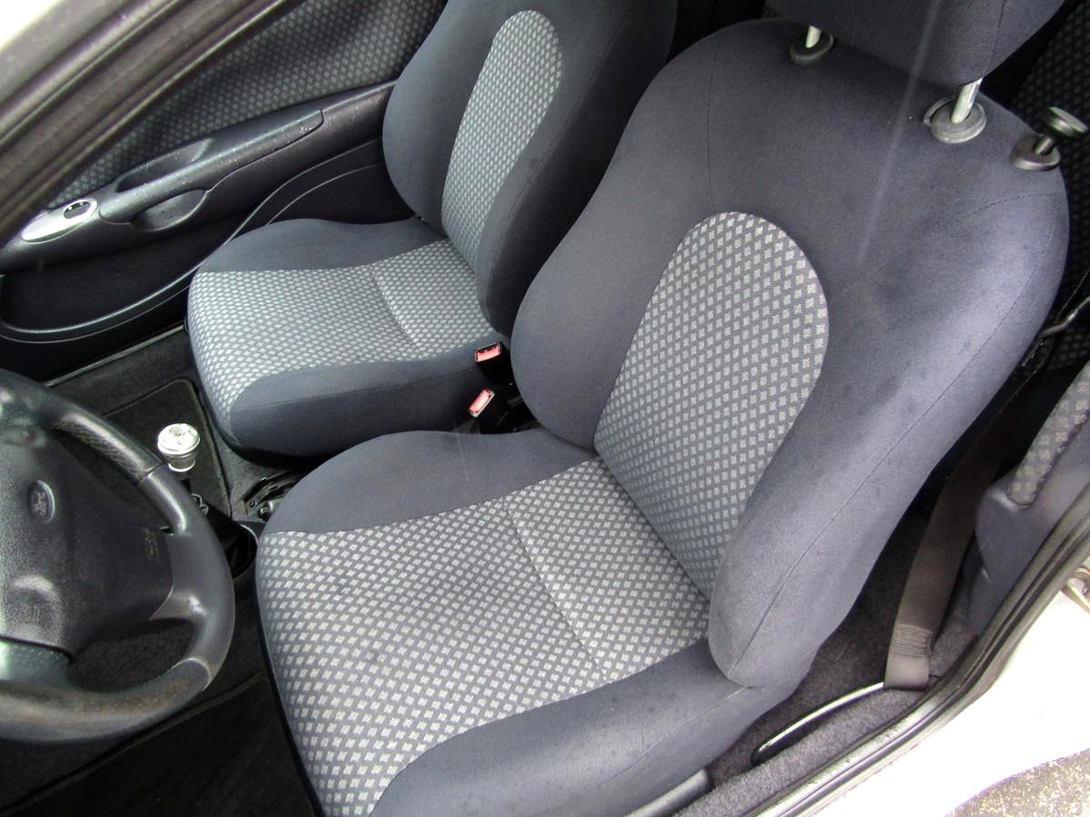 Ford Puma, 1998 - pohled č. 13