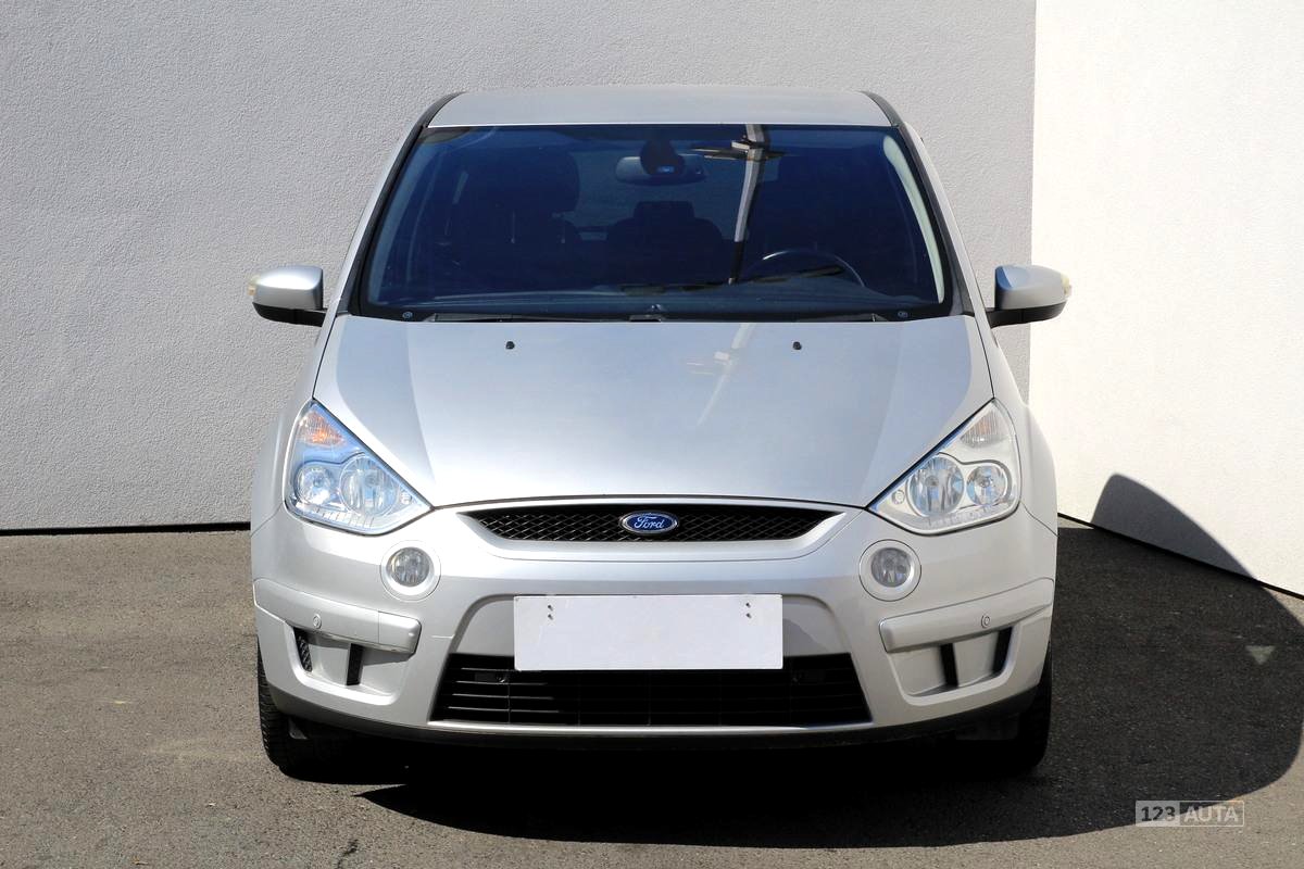 Ford S-MAX, 2007 - pohled č. 2