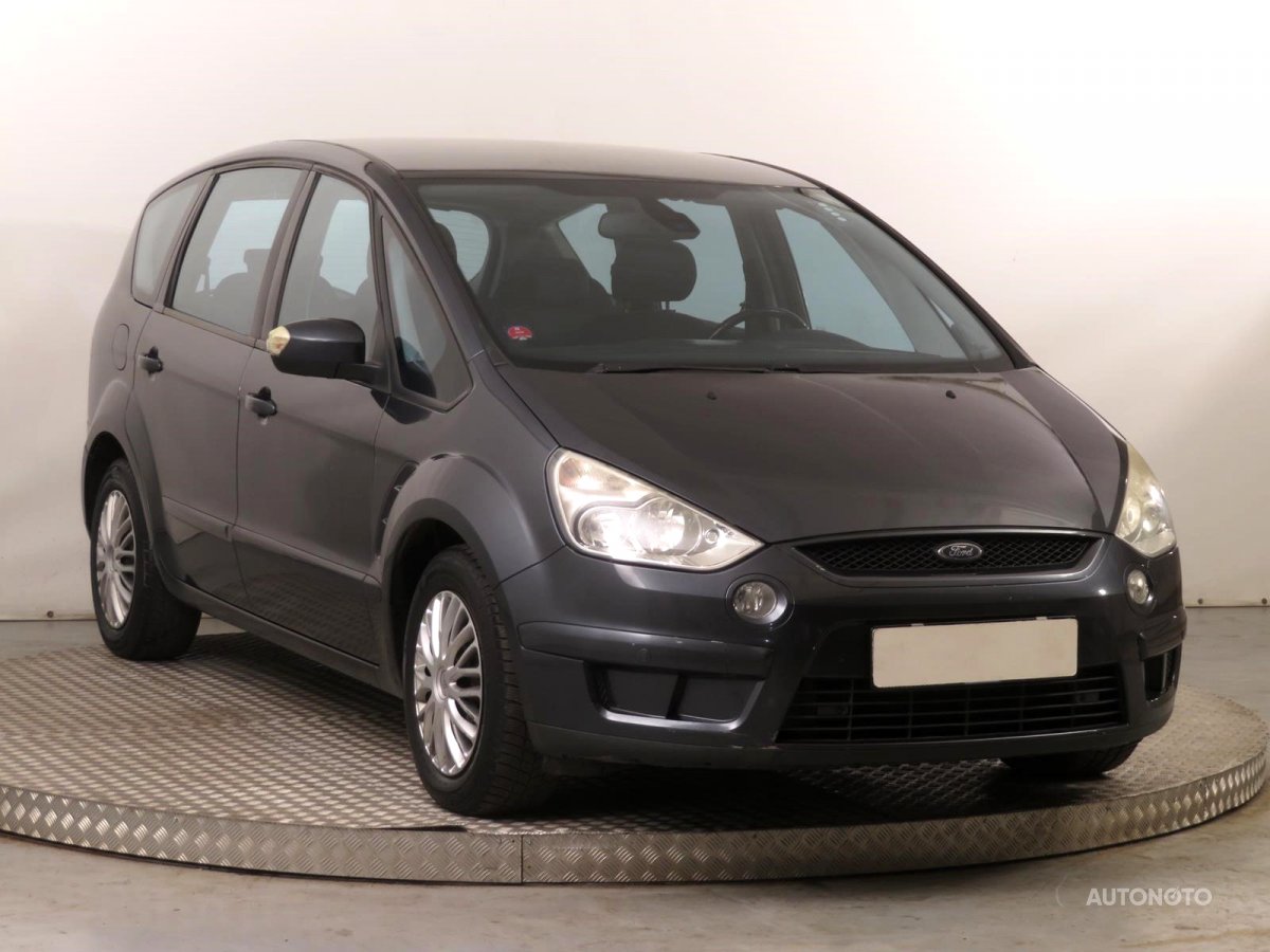 Ford S-MAX, 2008 - celkový pohled