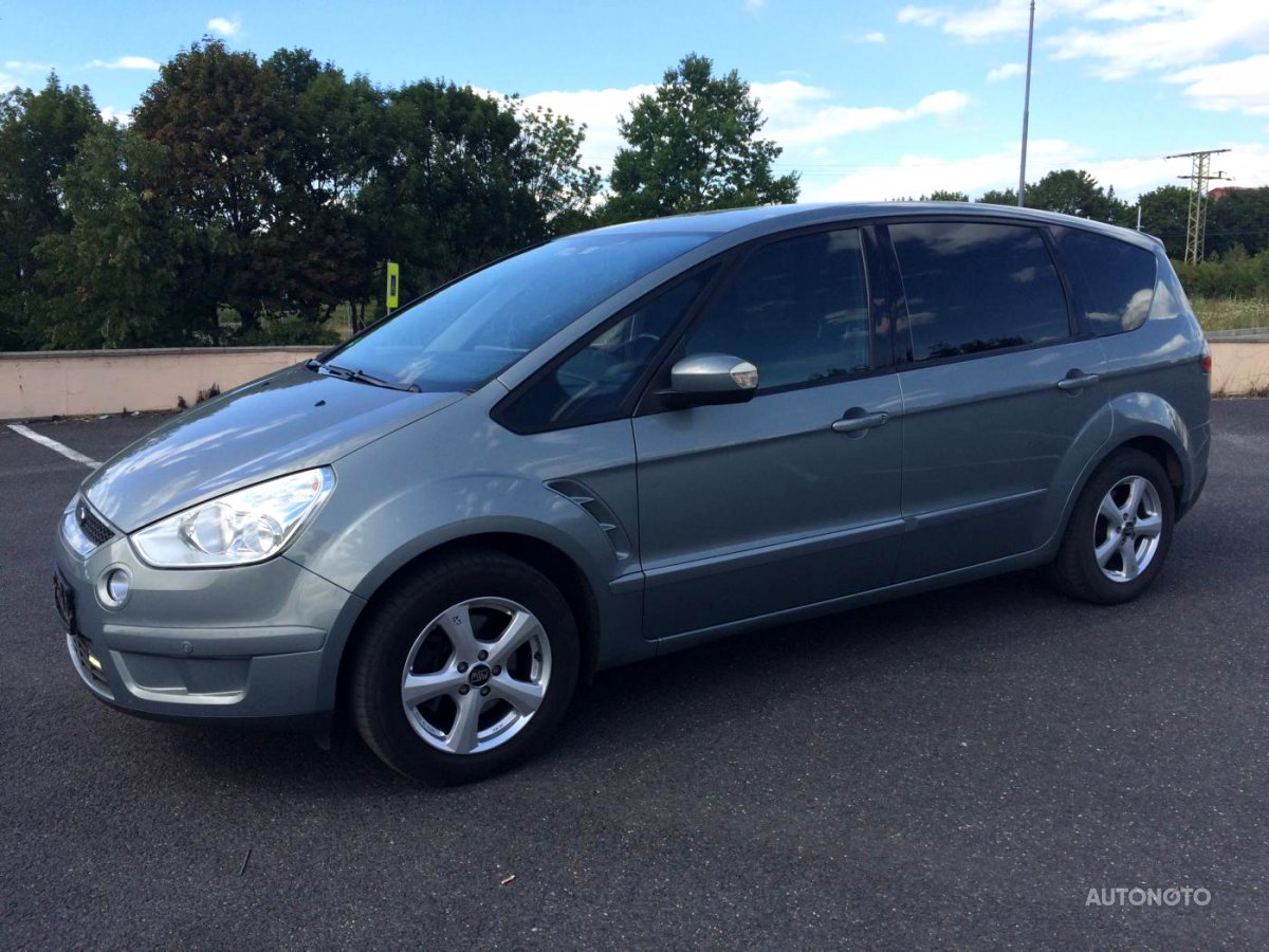 Ford S-MAX, 2008 - celkový pohled