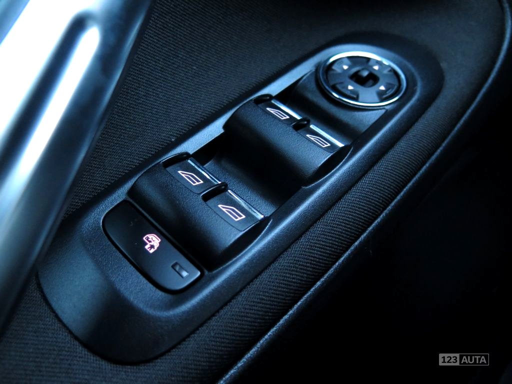 Ford S-MAX, 2011 - pohled č. 20