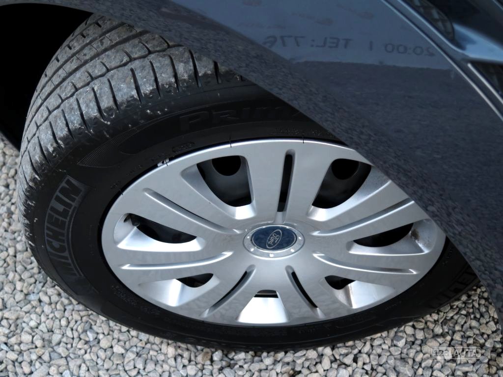 Ford S-MAX, 2011 - pohled č. 25