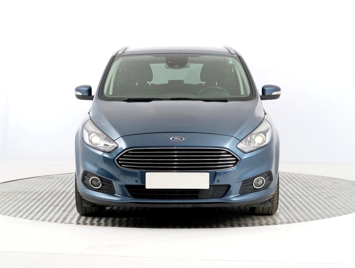 Ford S-MAX, 2018 - pohled č. 2