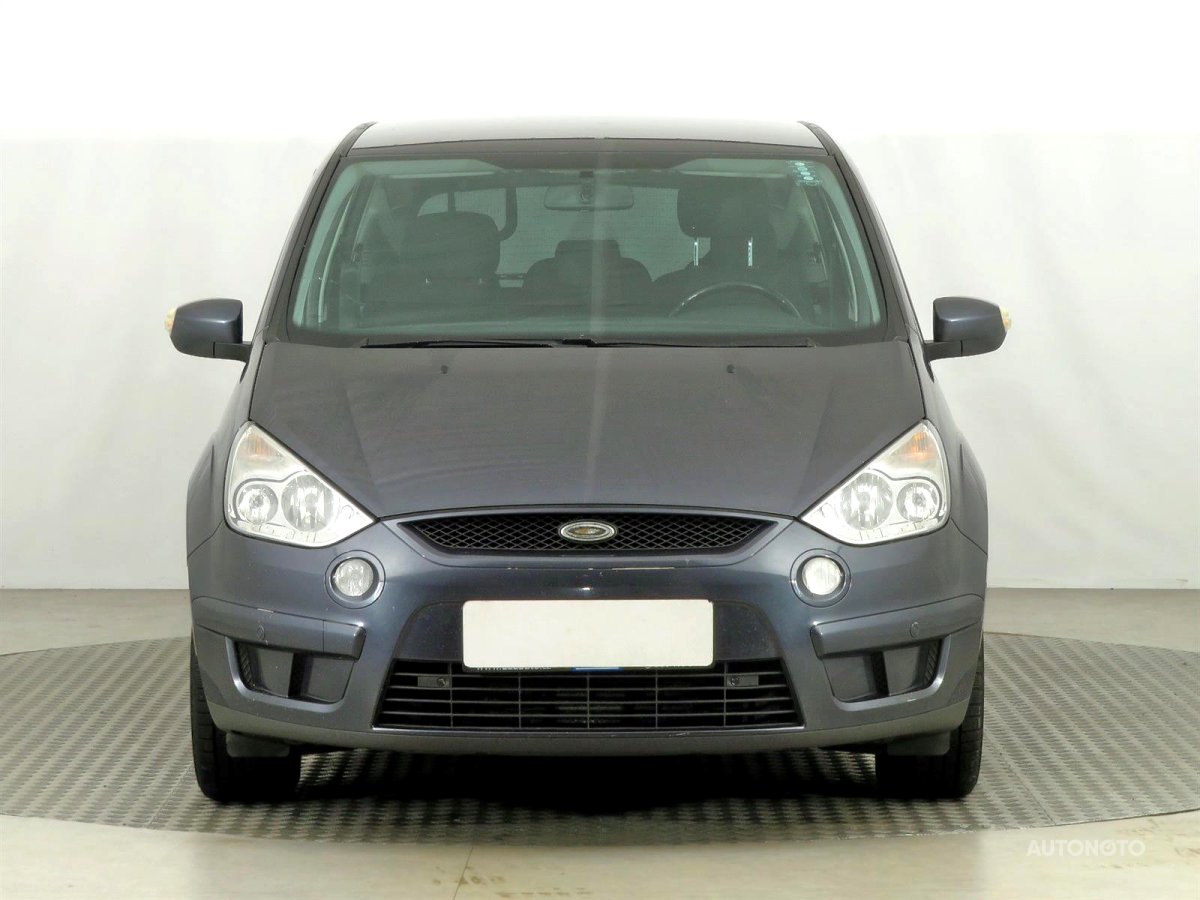 Ford S-MAX, 2007 - pohled č. 2