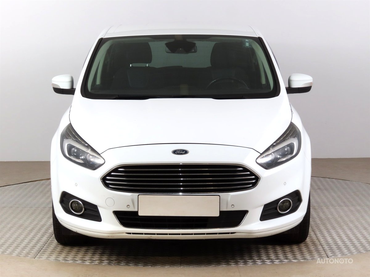 Ford S-MAX, 2016 - pohled č. 2