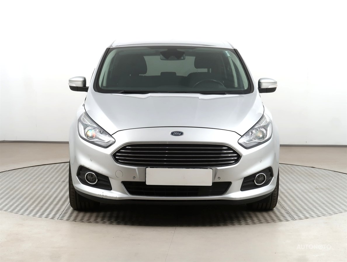Ford S-MAX, 2016 - pohled č. 2