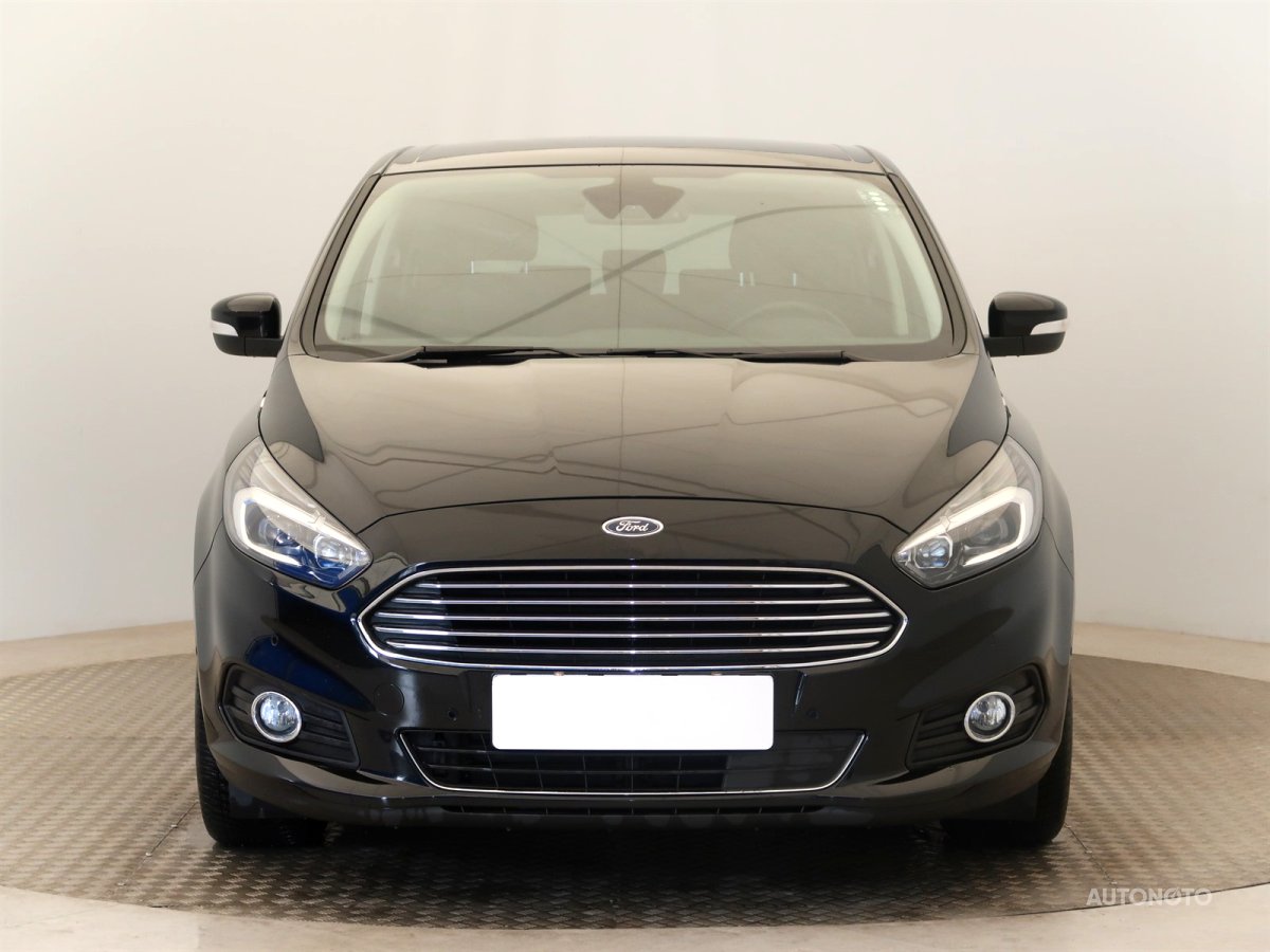Ford S-MAX, 2018 - pohled č. 2