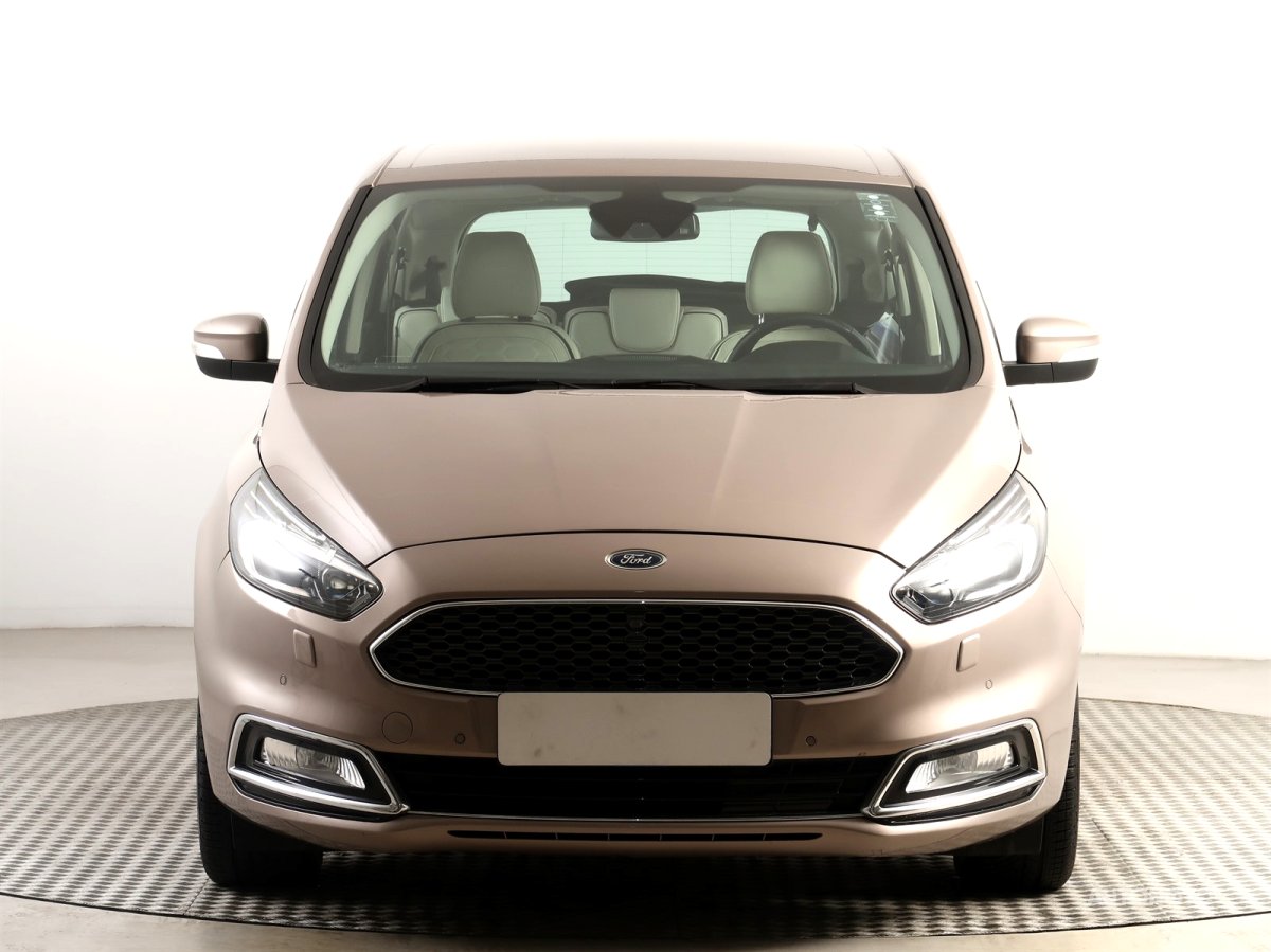 Ford S-MAX, 2018 - pohled č. 2