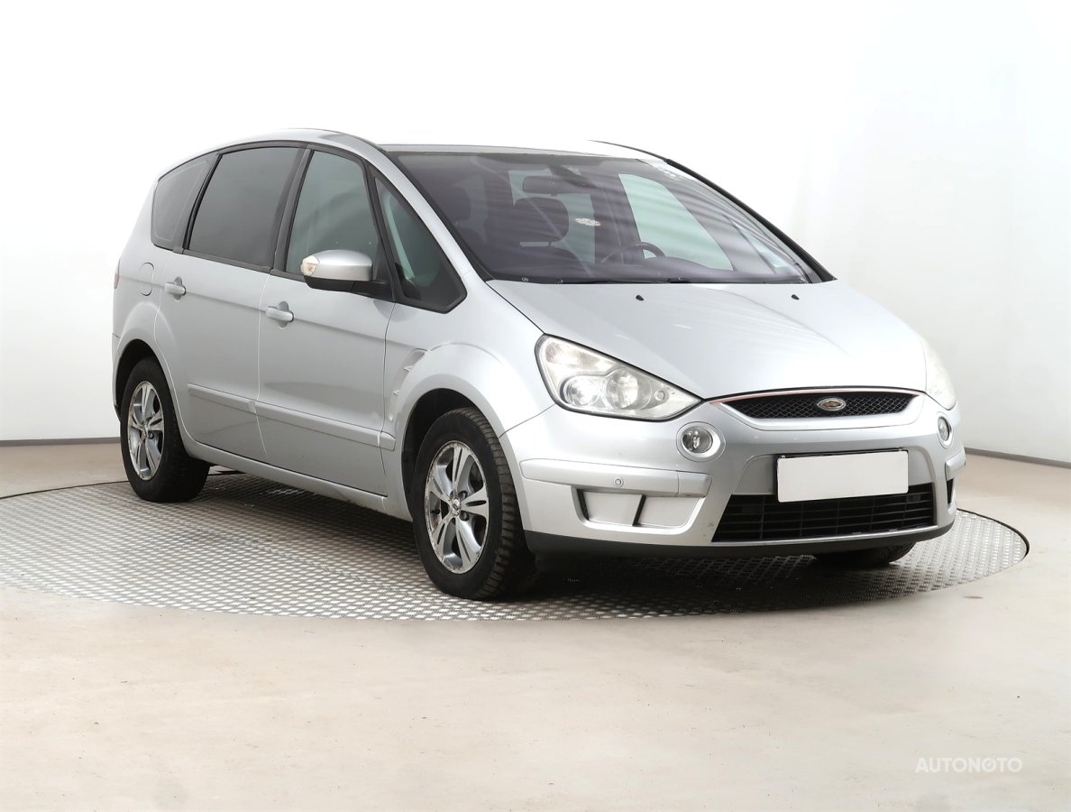 Ford S-MAX, 2008 - celkový pohled
