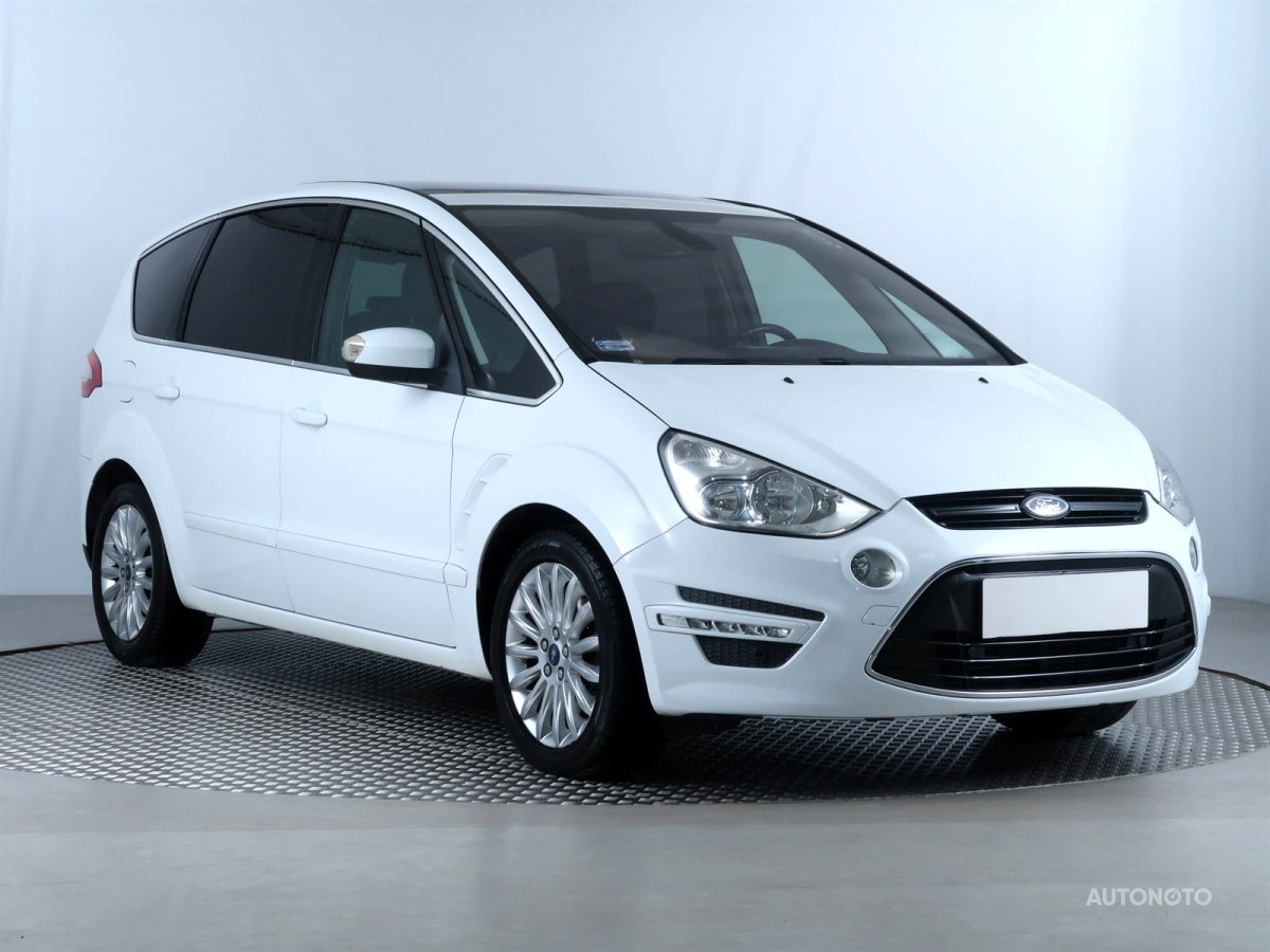 Ford S-MAX, 2013 - celkový pohled