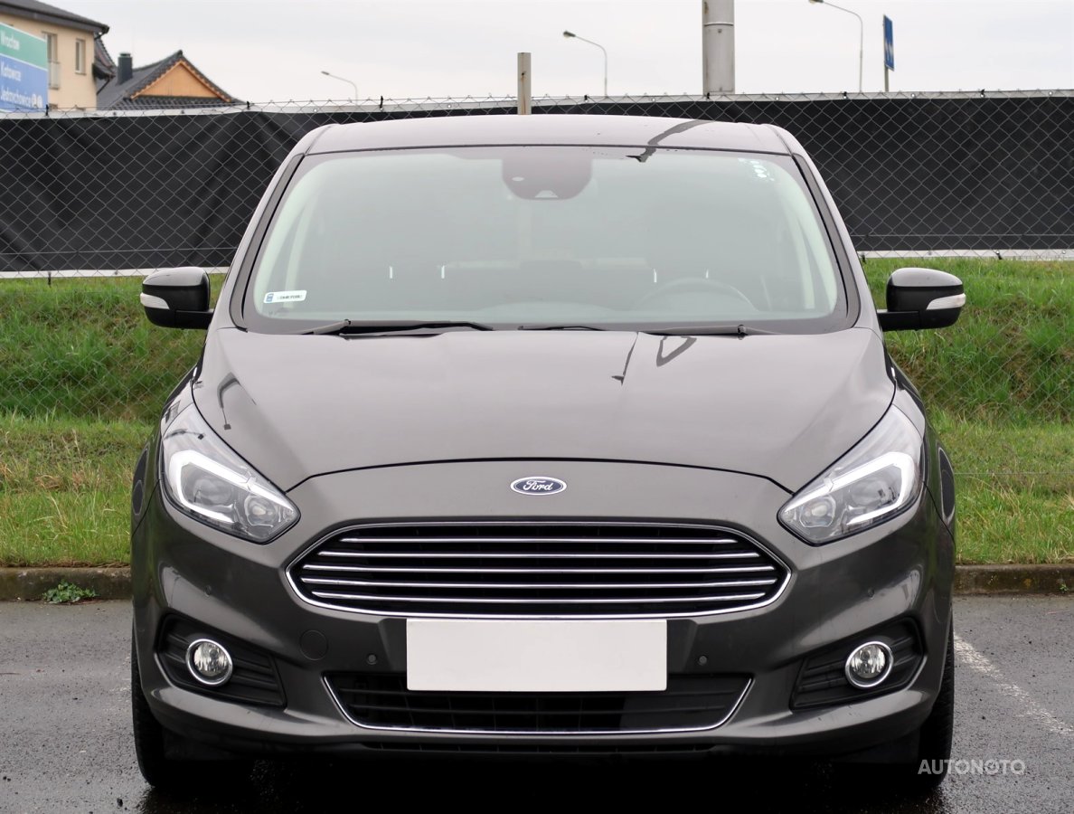 Ford S-MAX, 2019 - pohled č. 2