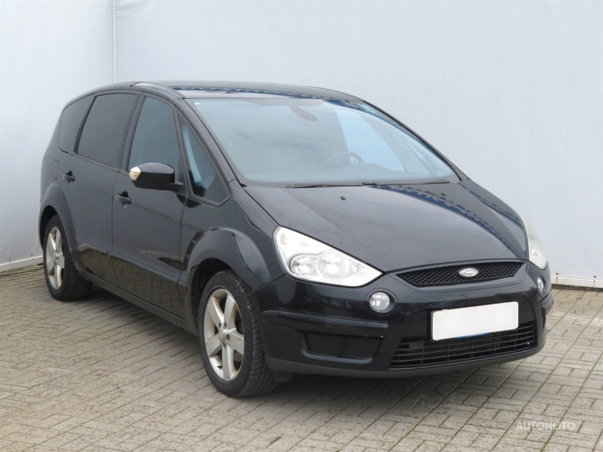 Ford S-MAX, 2008 - celkový pohled