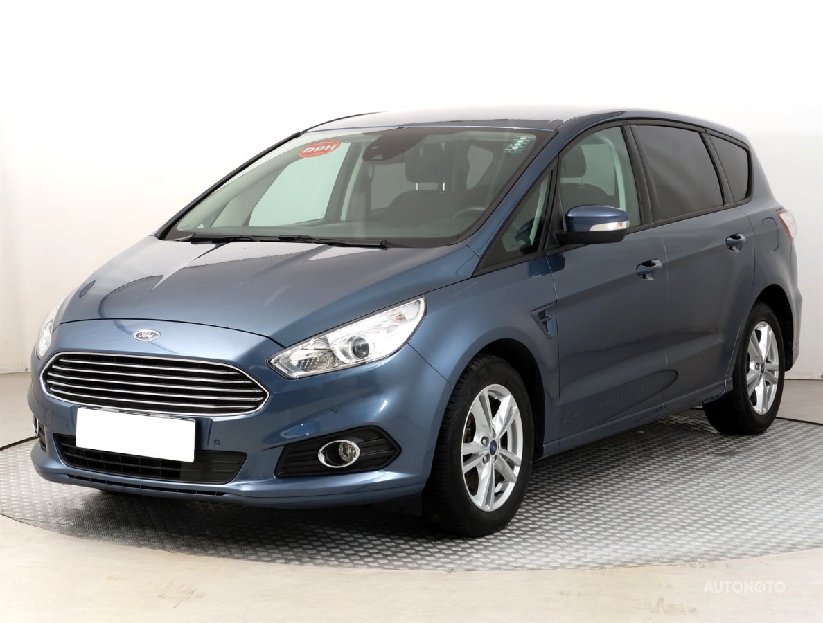 Ford S-MAX, 2018 - pohled č. 3
