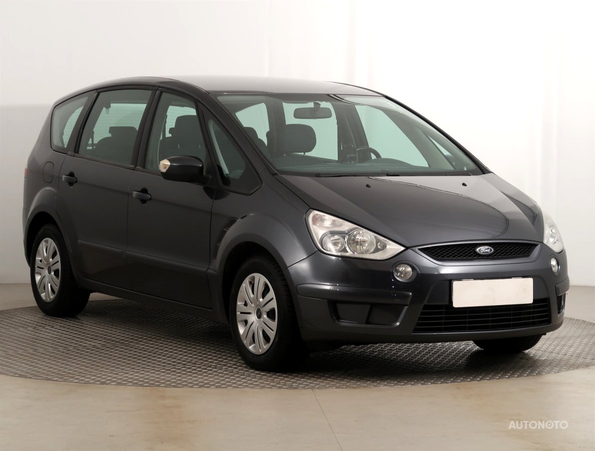 Ford S-MAX, 2008 - celkový pohled