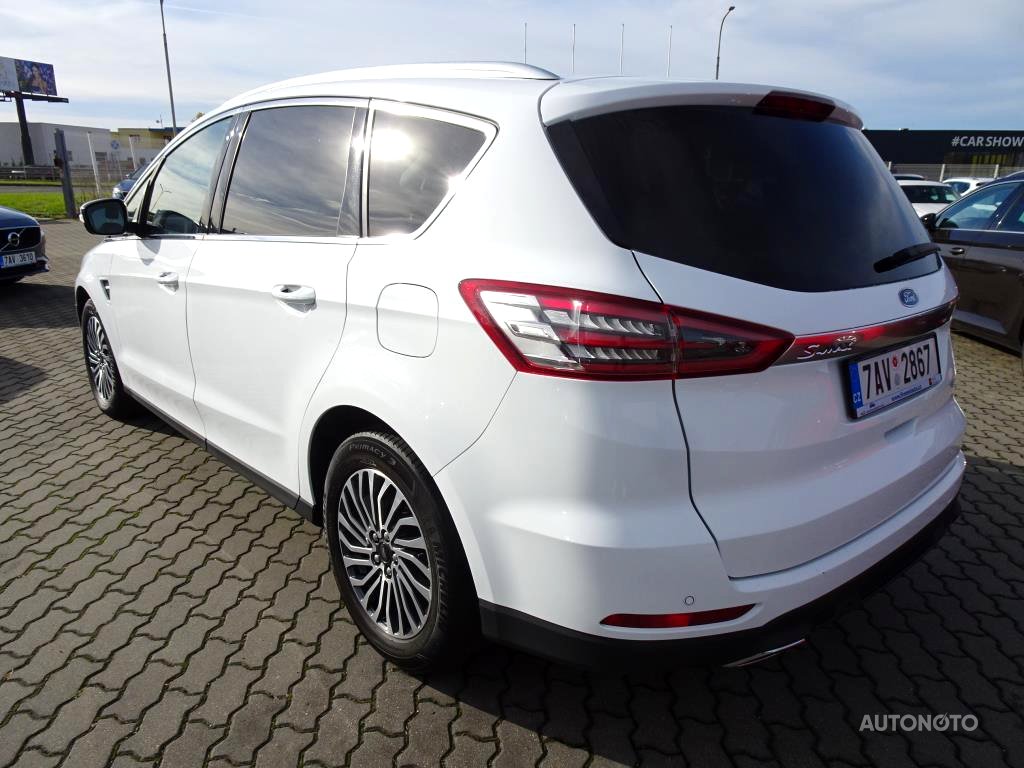 Ford S-MAX, 2019 - pohled č. 3