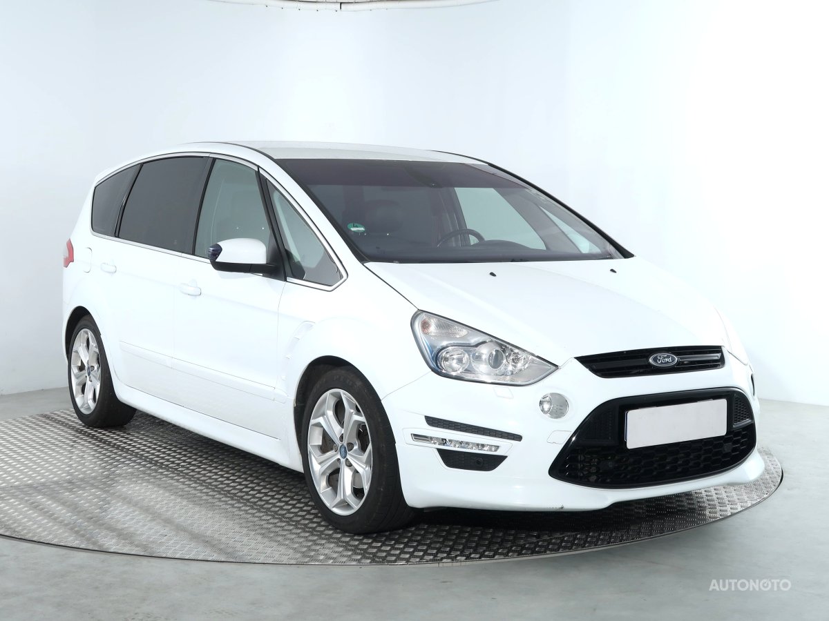 Ford S-MAX, 2011 - celkový pohled