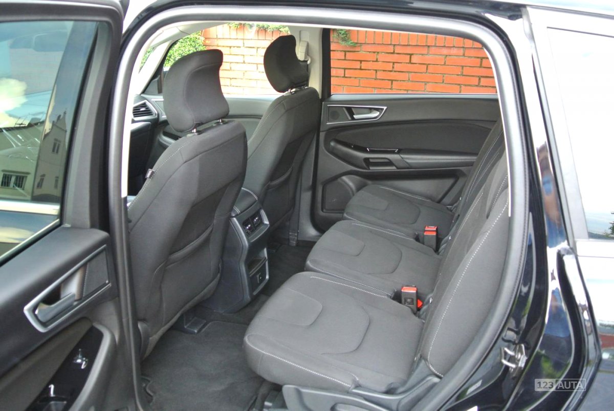 Ford S-MAX, 2016 - pohled č. 12