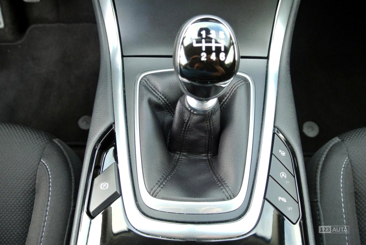 Ford S-MAX, 2016 - pohled č. 16