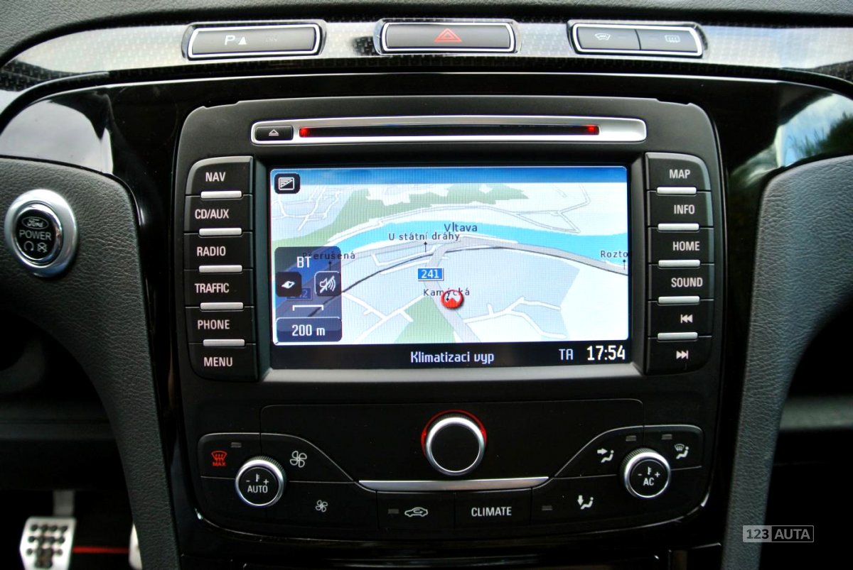 Ford S-MAX, 2013 - pohled č. 13