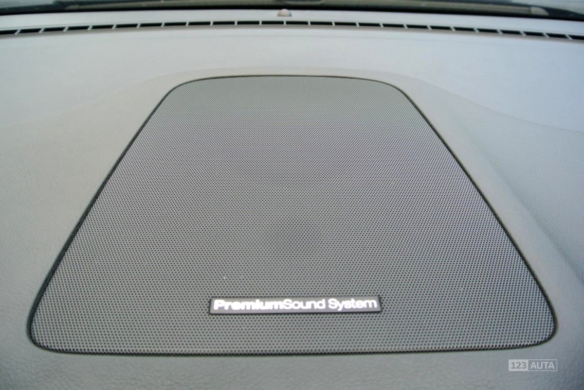 Ford S-MAX, 2013 - pohled č. 18