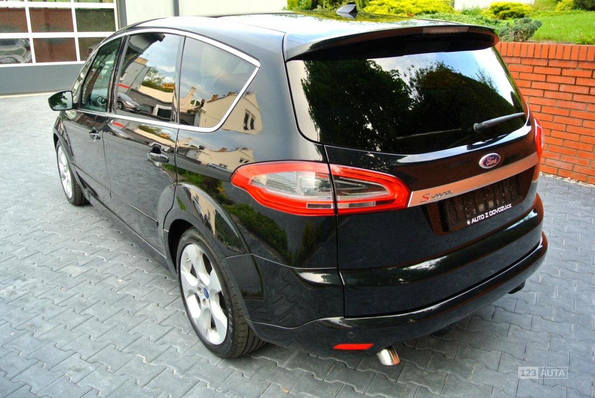 Ford S-MAX, 2013 - pohled č. 6