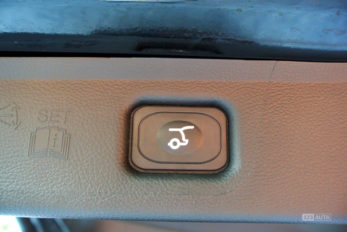 Ford S-MAX, 2016 - pohled č. 22