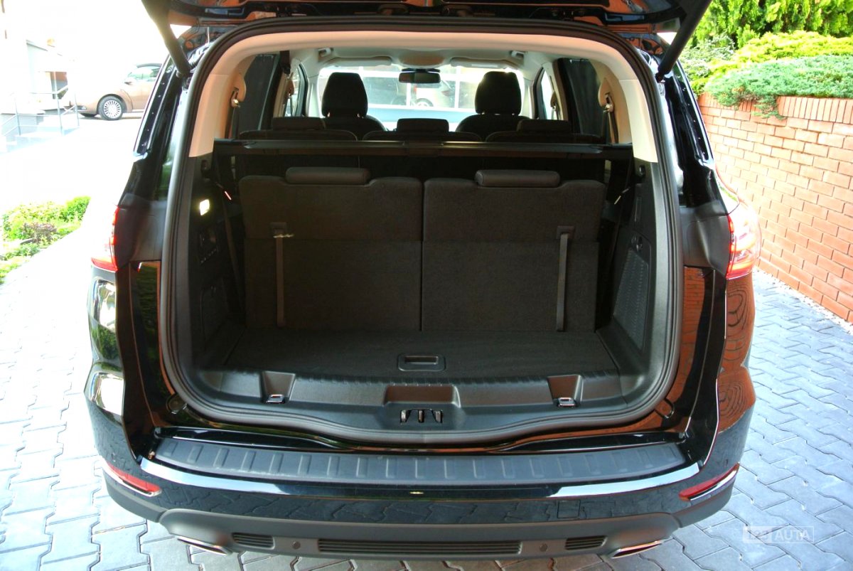 Ford S-MAX, 2016 - pohled č. 23
