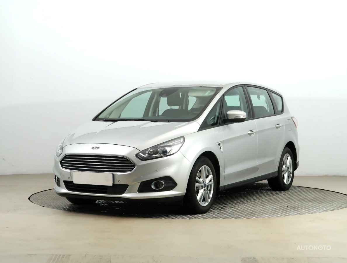 Ford S-MAX, 2019 - pohled č. 3