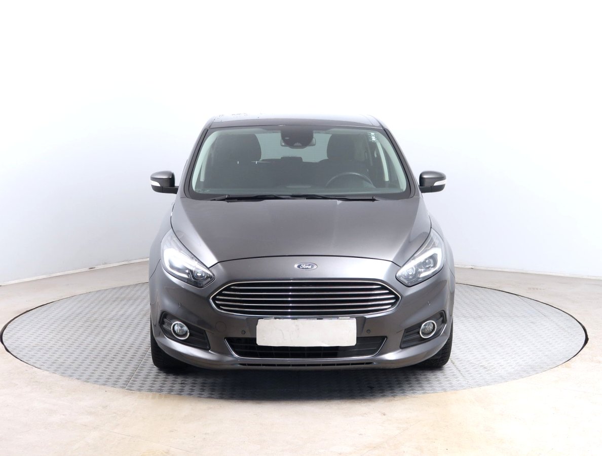 Ford S-MAX, 2018 - pohled č. 2