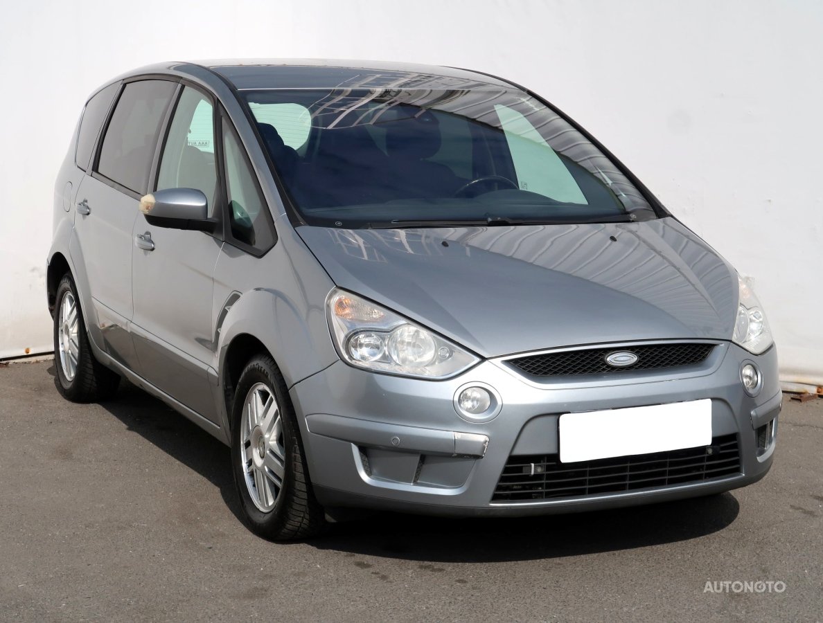 Ford S-MAX, 2008 - celkový pohled