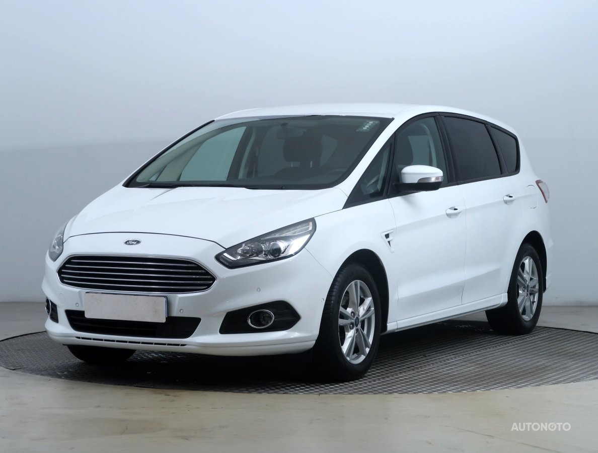 Ford S-MAX, 2019 - pohled č. 3