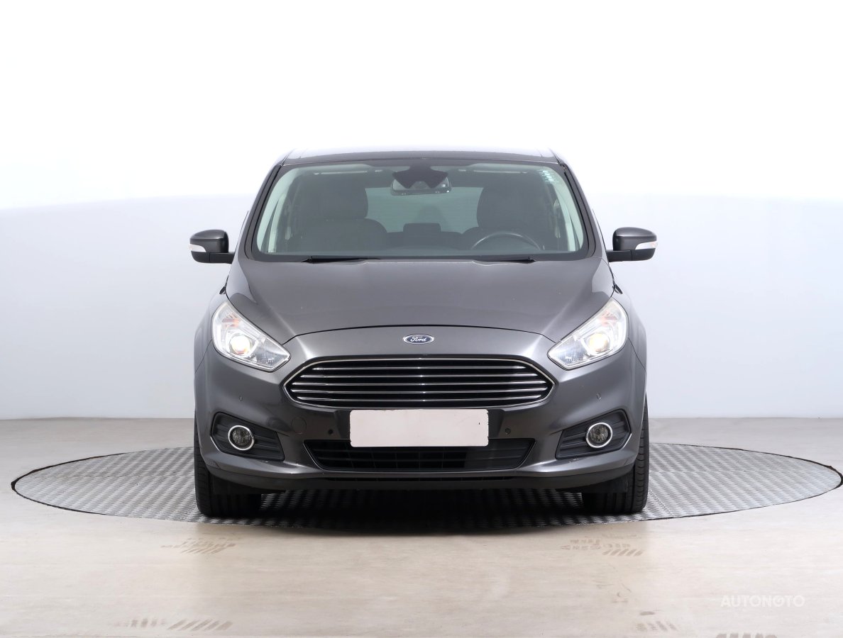 Ford S-MAX, 2016 - pohled č. 2
