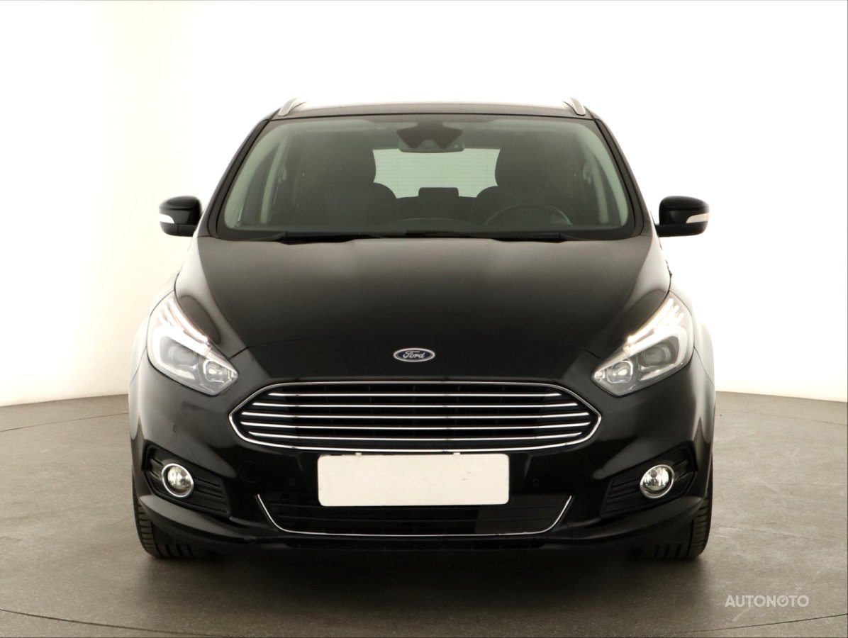 Ford S-MAX, 2017 - pohled č. 2