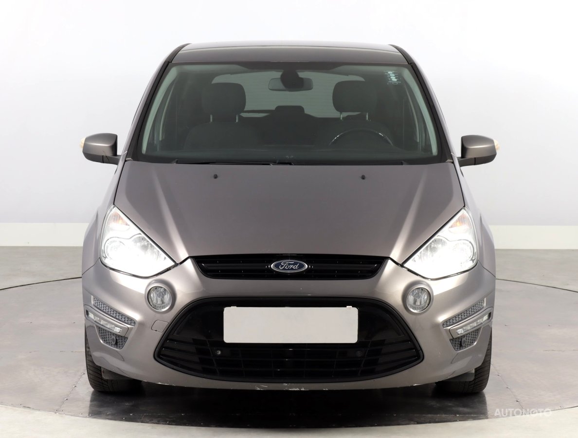 Ford S-MAX, 2014 - pohled č. 2