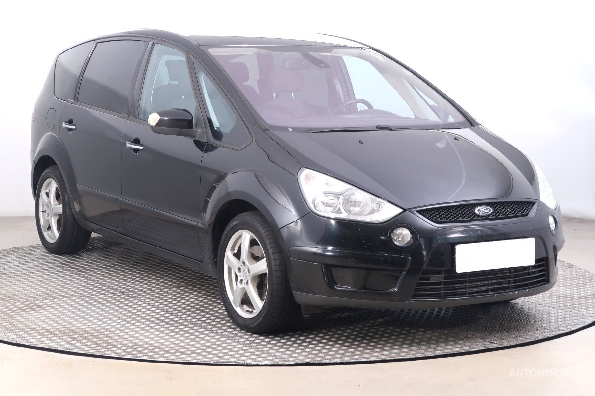 Ford S-MAX, 2010 - celkový pohled