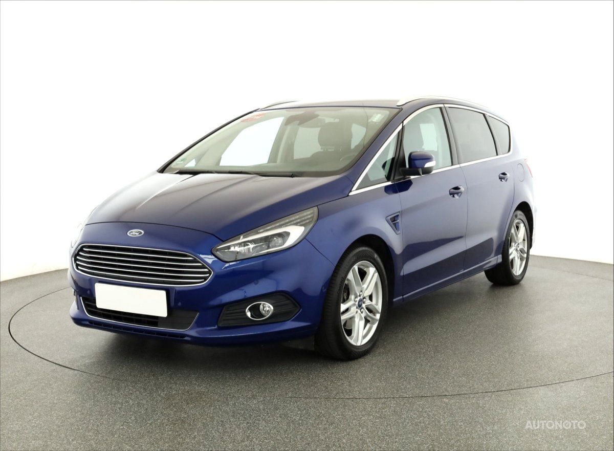 Ford S-MAX, 2016 - pohled č. 3