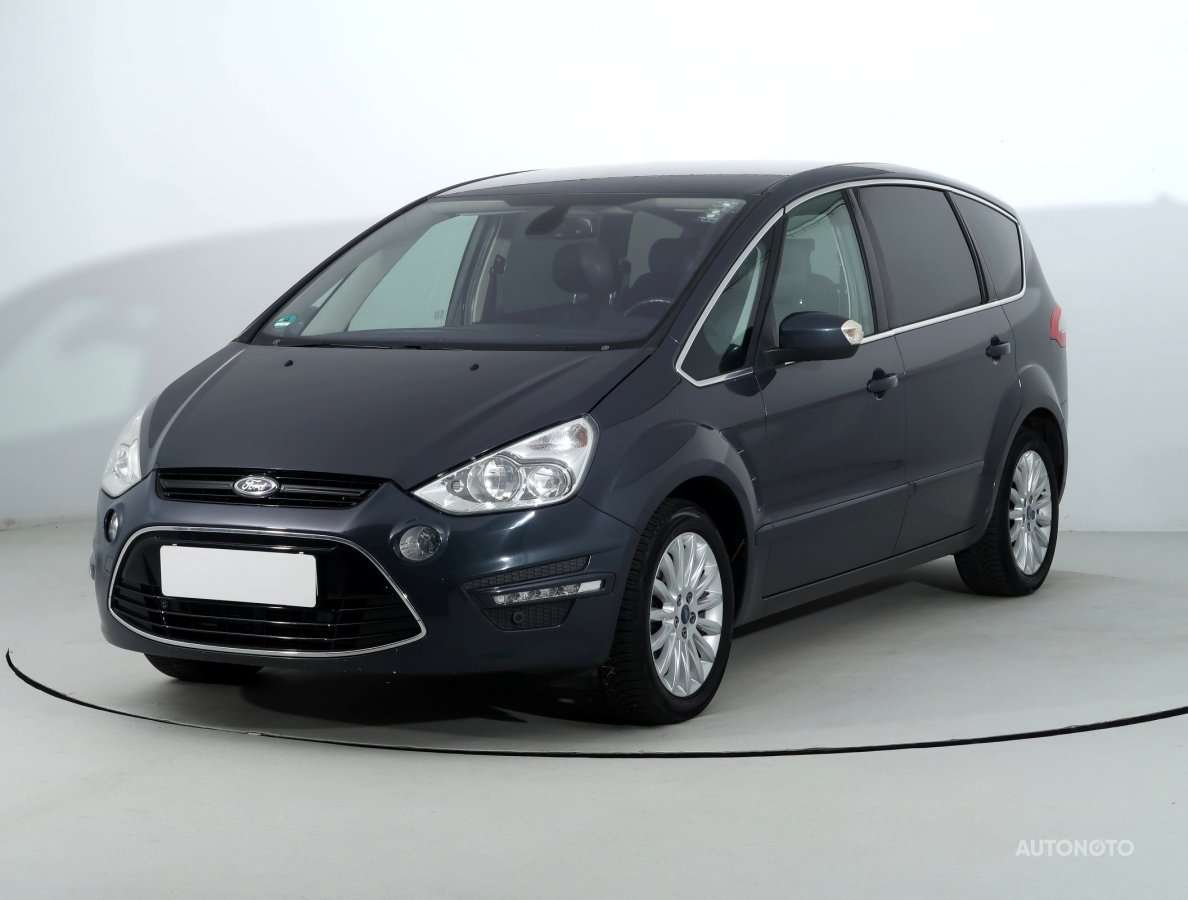 Ford S-MAX, 2015 - pohled č. 3
